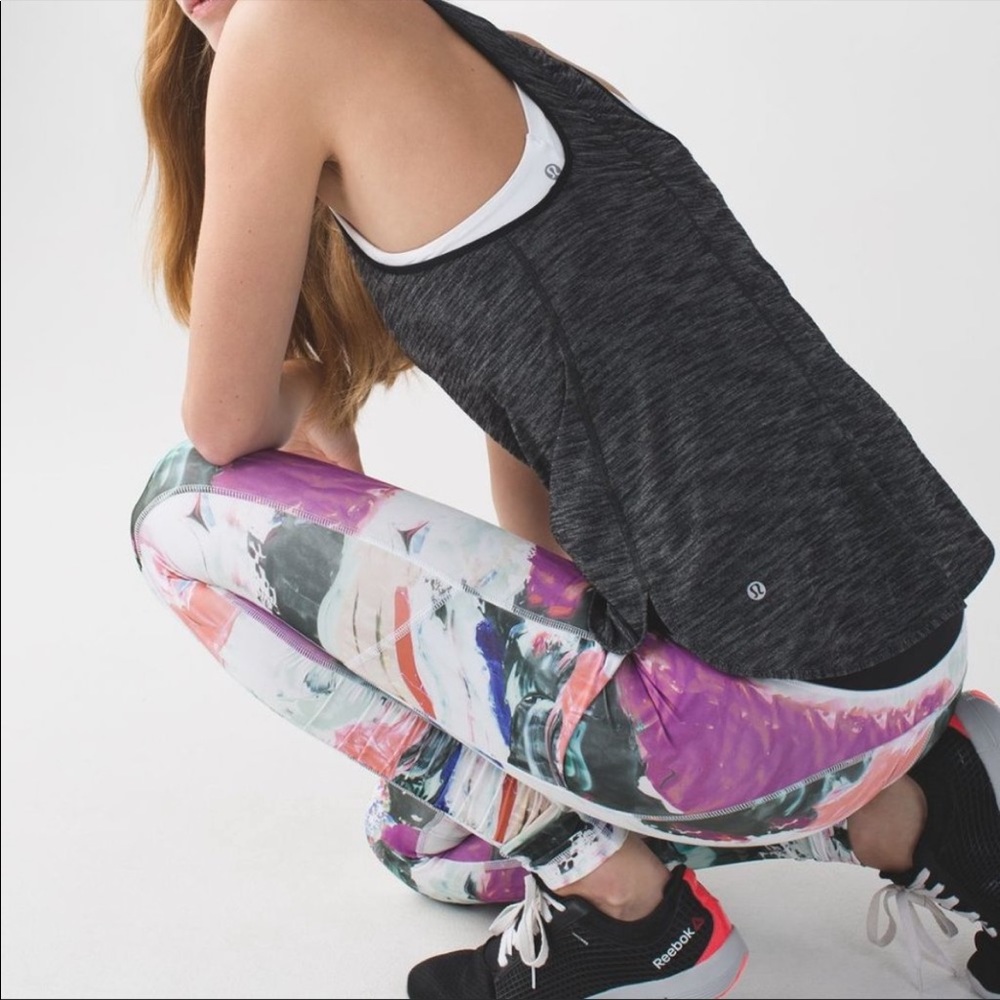 lululemon athletica Purple Multi Abstract Capris